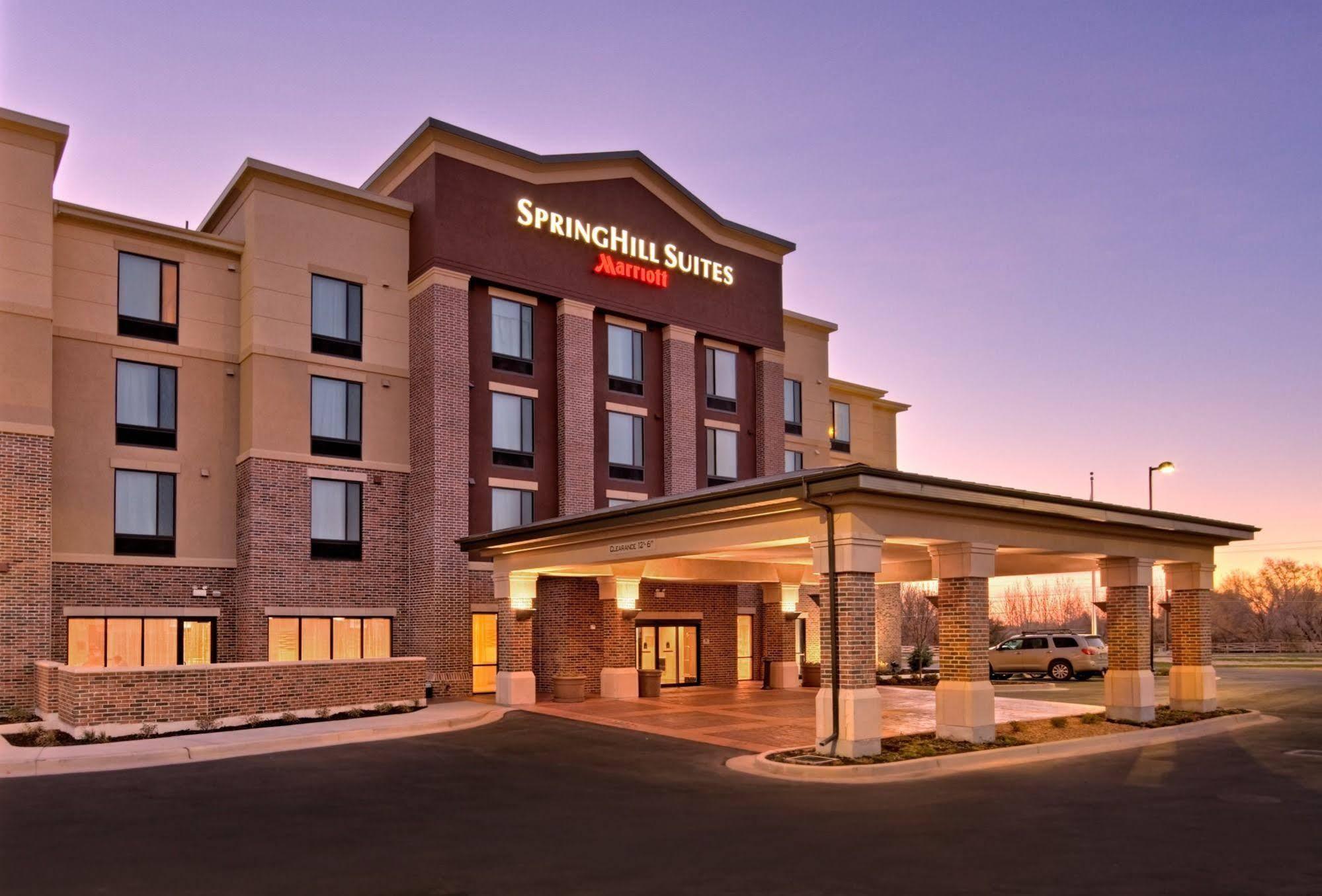 Springhill Suites By Marriott Вернал Экстерьер фото