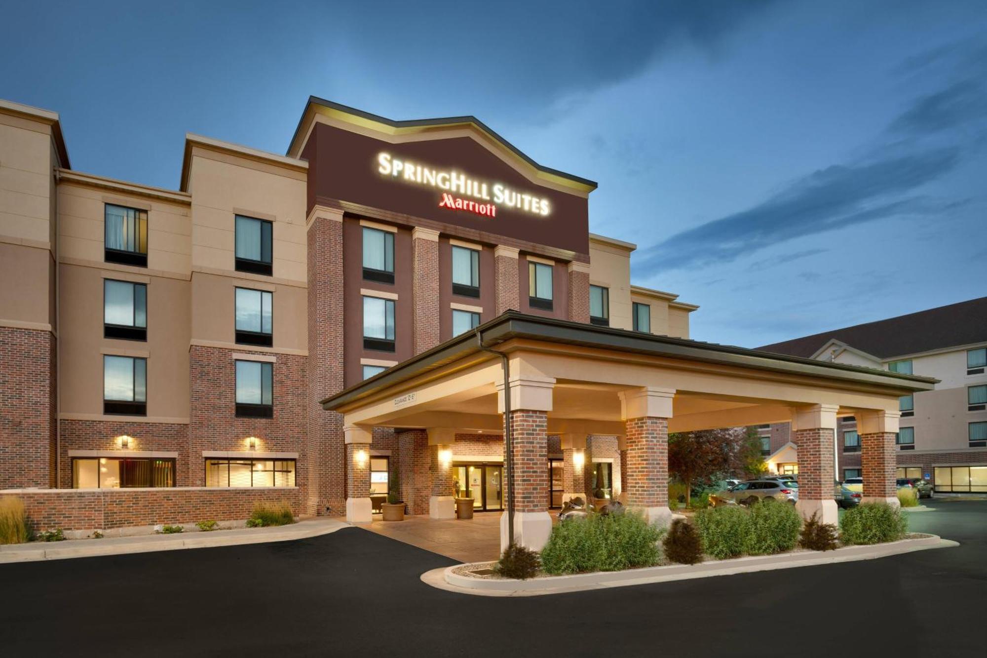 Springhill Suites By Marriott Вернал Экстерьер фото